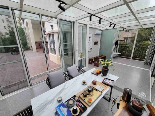 Luxury Prefab Outdoor Glass Sunroom High Light Transmission